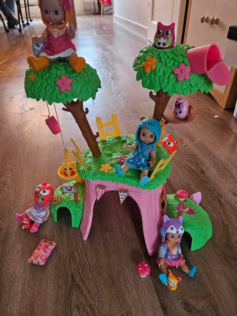 Mini Chou Chou Boomhuis met poppen en accessoires, Ophalen of Verzenden, Gebruikt, Overige typen