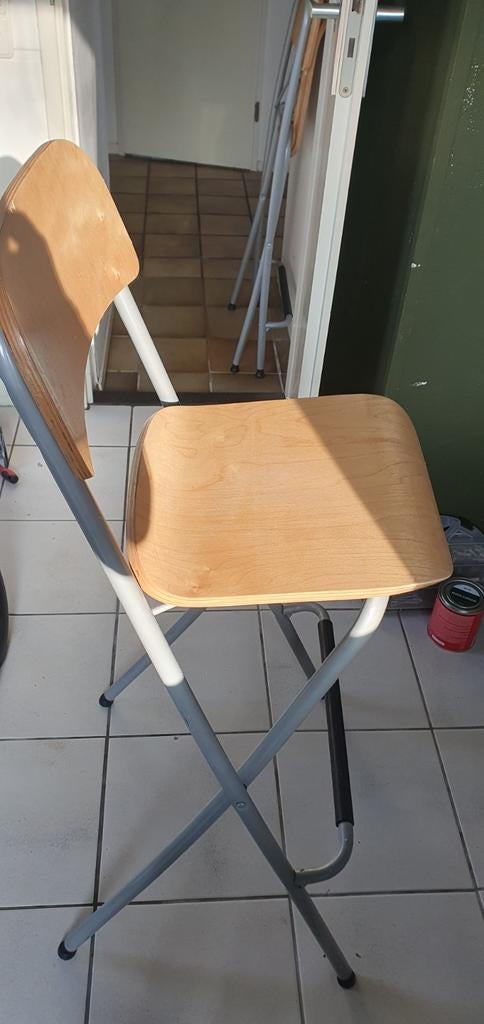 Ikea inklapbare barkruk, 104 cm hoog, zithoogte 72 cm, Gebruikt, Met voetsteun, Ophalen of Verzenden, Hout
