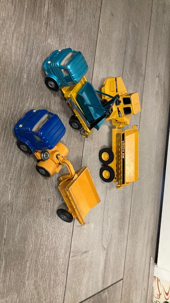 Oud Joal speelgoed 211 afzetcontainer 212 dumper volvo bma25, Hobby en Vrije tijd, Modelauto's | 1:50, Ophalen of Verzenden, Gebruikt