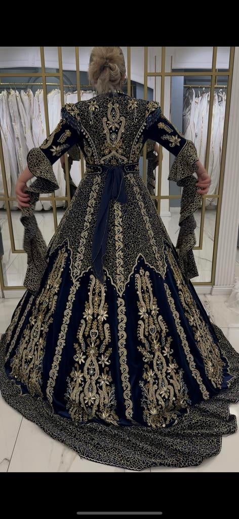 Prachtige Kaftan Henna Jurk met Hoepel en Sluier, Ophalen of Verzenden, Zo goed als nieuw, Kleding, Maat 42/44 (L)