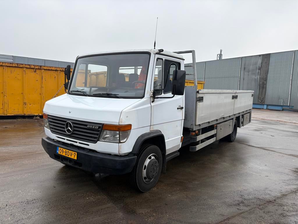 Te koop Mercedes 814D bouwjaar 1998 216dkm, Auto's, Vrachtwagens, Euro 2, Wit, Mercedes-Benz, Bedrijf