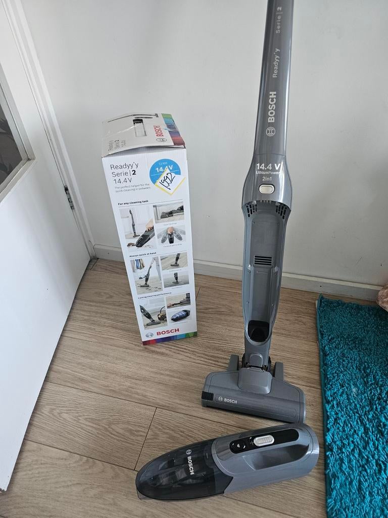 Bosch Readyy'y Serie 2 2in1 Kruimelzuiger, Witgoed en Apparatuur, Stofzuigers, Gebruikt, Kruimeldief, Ophalen of Verzenden, Minder dan 1200 watt