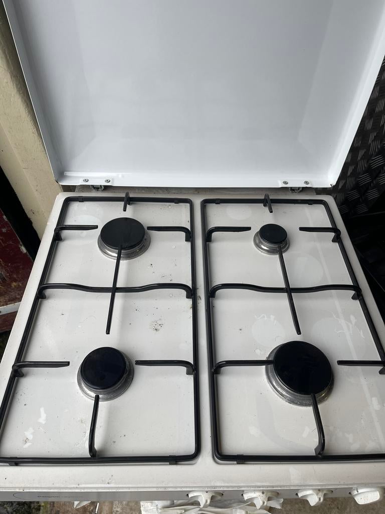 Gasfornuis vrijeopbouw, Witgoed en Apparatuur, Fornuizen, Ophalen of Verzenden, Vrijstaand, Gas, 4 kookzones