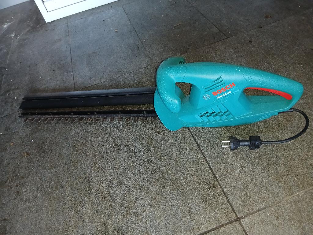 Bosch heggenschaar AHS 50-16, Ophalen of Verzenden, Zo goed als nieuw, Elektrisch, Bosch