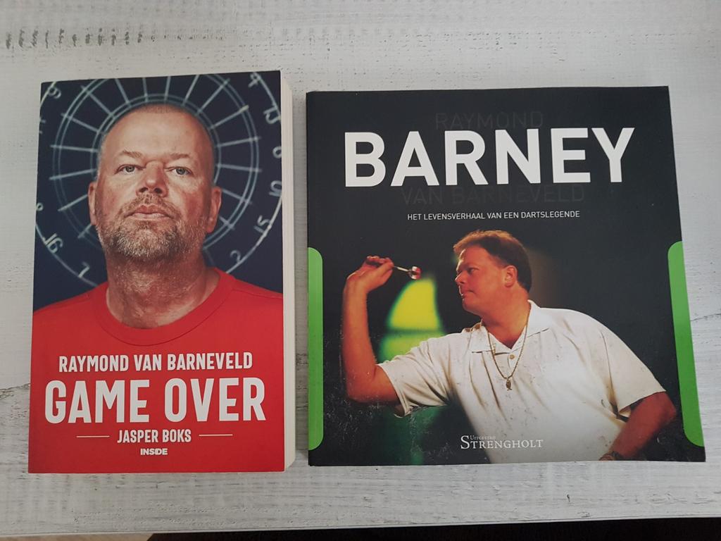 2 x Raymond van Barneveld, Ophalen of Verzenden, Balsport