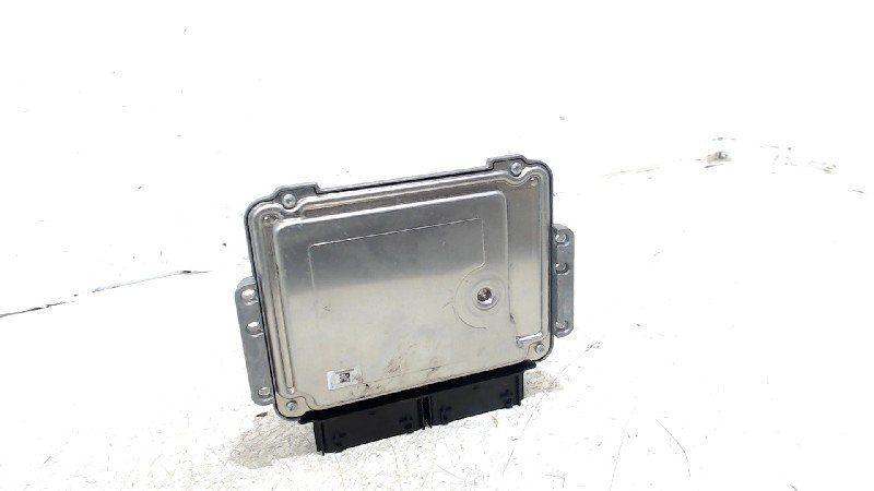 Computer motormanagement Ford Fiesta, Onderdelen@venauto.nl, Van der Ven Autorecycling B.V., Gebruikt, Ettenseweg 76, 4706 PB Roosendaal, The Netherlands