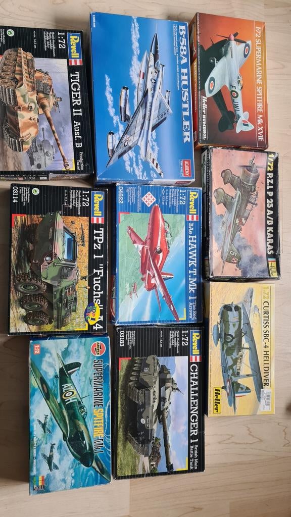 Verschillende bouwdozen, Ophalen of Verzenden, Groter dan 1:72, Overige merken