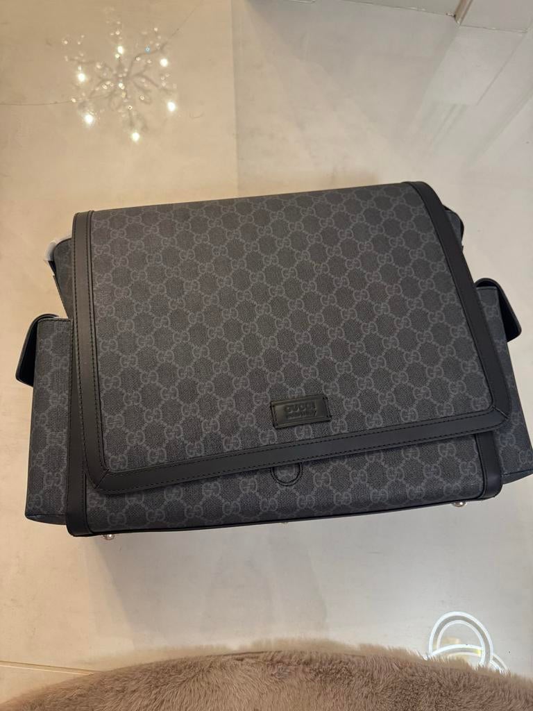 Nieuwe Gucci Luiertas met Verschoonmat, Ophalen of Verzenden, Nieuw, Schoudertas