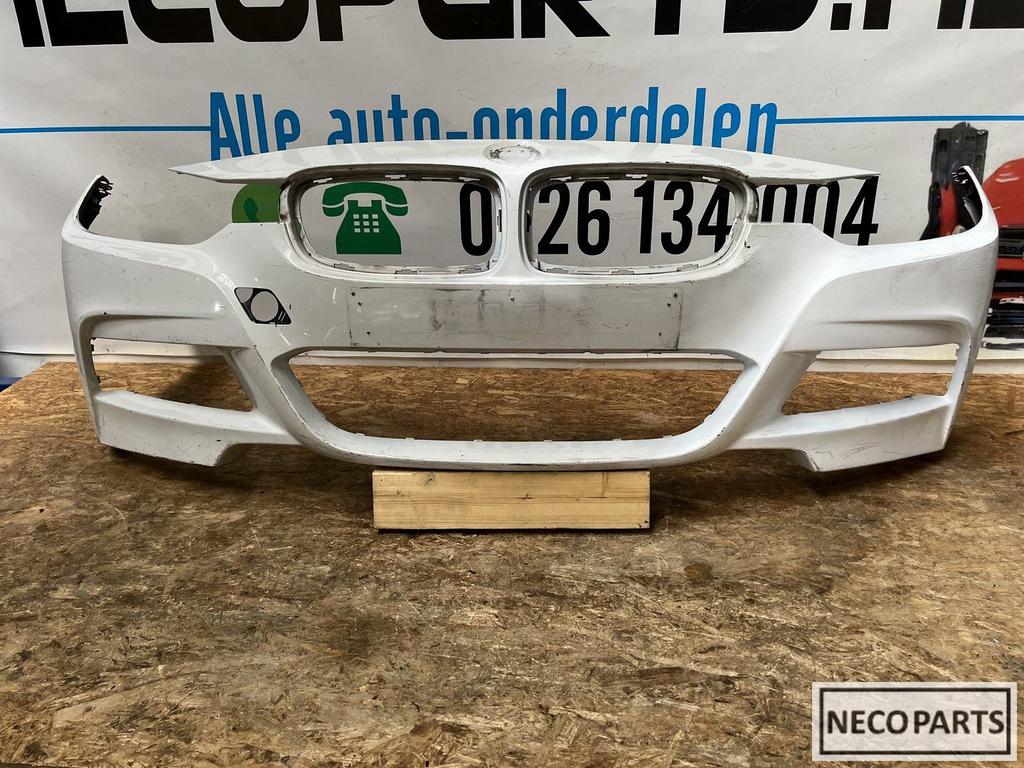 BMW F30 F31 VOORBUMPER BUMPER ORGINEEL, Ophalen of Verzenden, Gebruikt, BMW, Bumper