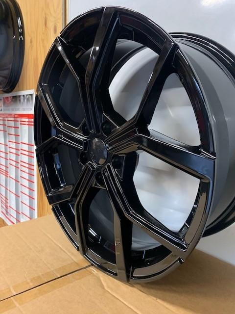 17" Velgen Faro look 5x100 NIEUW VW Polo SEAT SKODA, 215 mm, Velg(en), Nieuw, 17 inch