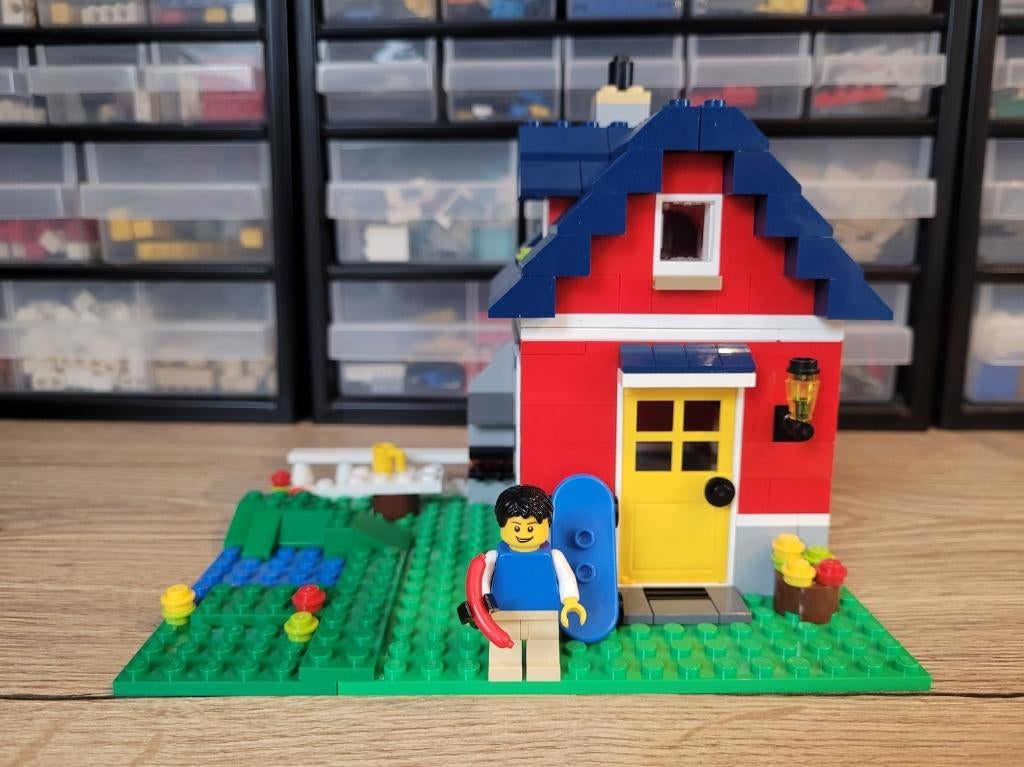 Lego creator 3in1 31009, small cottage, Kinderen en Baby's, Speelgoed | Duplo en Lego, Ophalen of Verzenden, Zo goed als nieuw