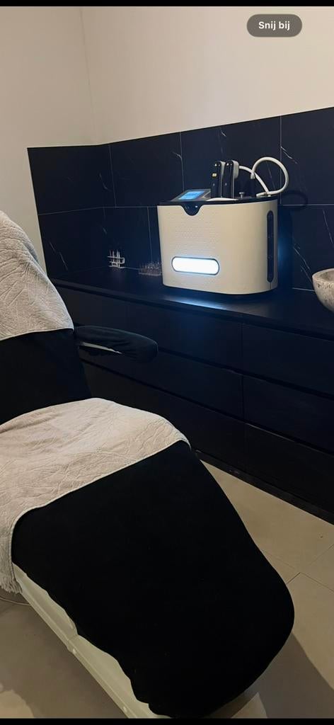 MicroSkinPolish - Microdermabrasie & Laser Therapie, Ophalen, Zo goed als nieuw, Overige typen