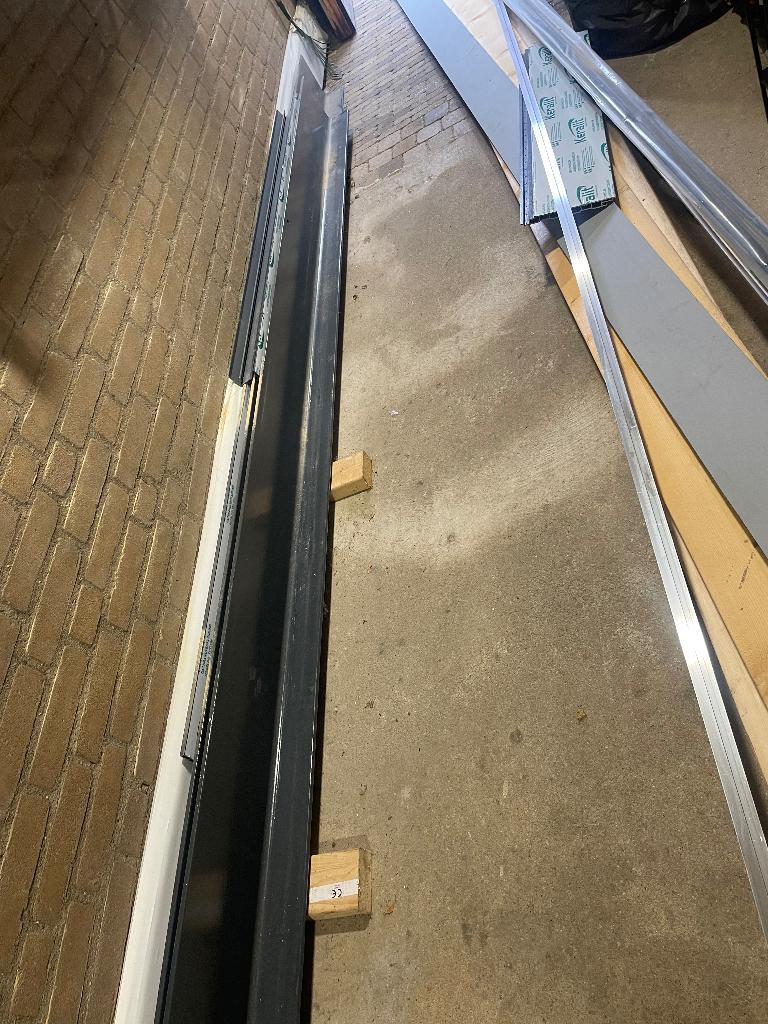 stalen hoeklijnen, Doe-het-zelf en Verbouw, Metalen, Ophalen, Nieuw, IJzer