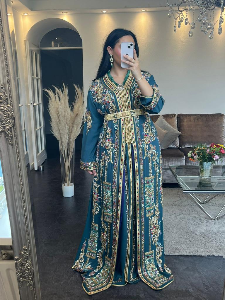 TE HUUR – ZEER EXCLUSIEVE Marokkaanse Takchita / Caftan, Maat 38/40 (M), Overige typen, Blauw, Ophalen of Verzenden