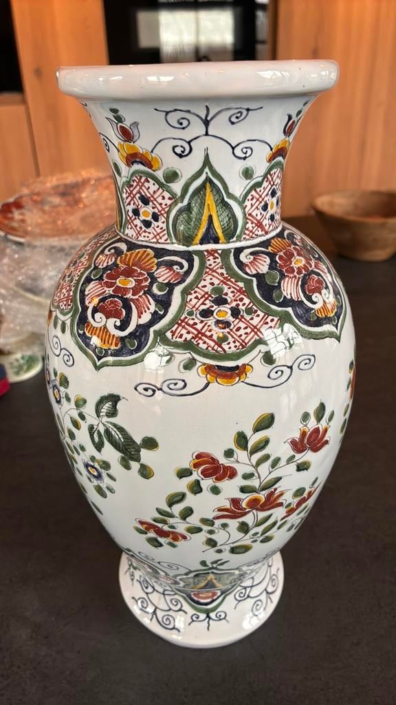 Antieke vaas handwerk Workum, Ophalen