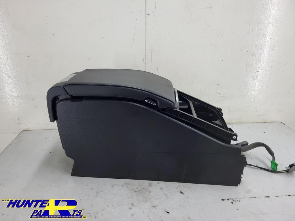 Middenconsole Volvo V70 III('07-'17) 39821984, Gebruikt, Ophalen of Verzenden, Volvo, Volvo