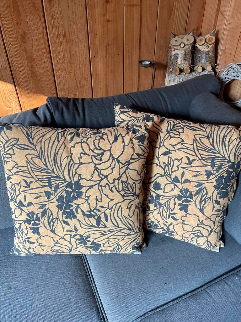 Hartman sierkussens - set van 2 samen voor € 10,00, Ophalen of Verzenden, Zo goed als nieuw, Beige, Vierkant