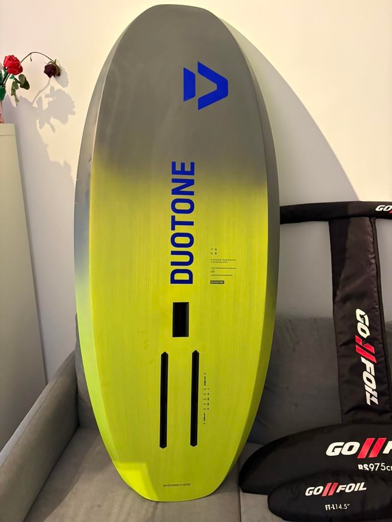 Complete Wingfoil Set Duotone 2024 + GoFoil – Topstaat, Ophalen, Zo goed als nieuw