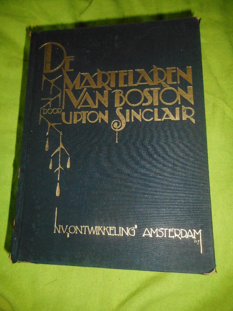 BOEK: De Martelaren van BOSTON, Verzamelen, Ophalen of Verzenden, 1920 tot 1940, Gelopen, Noord-Holland