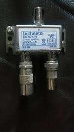 Tv splitter verdeler Technetix ES-02+/N 2-way nieuw, Ophalen of Verzenden, Nieuw, Minder dan 2 meter, Overige kabels
