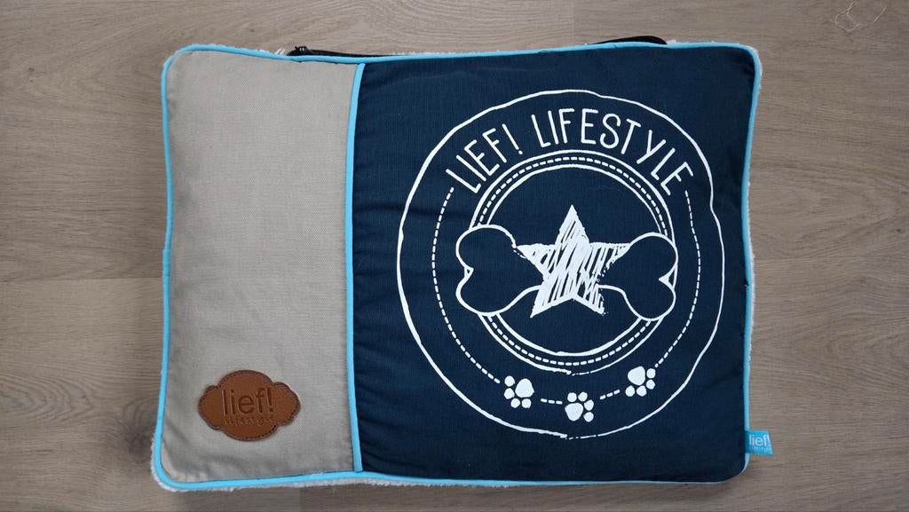 Lief! hondenkussen (nieuw!), Ophalen of Verzenden, Nieuw, Pluche