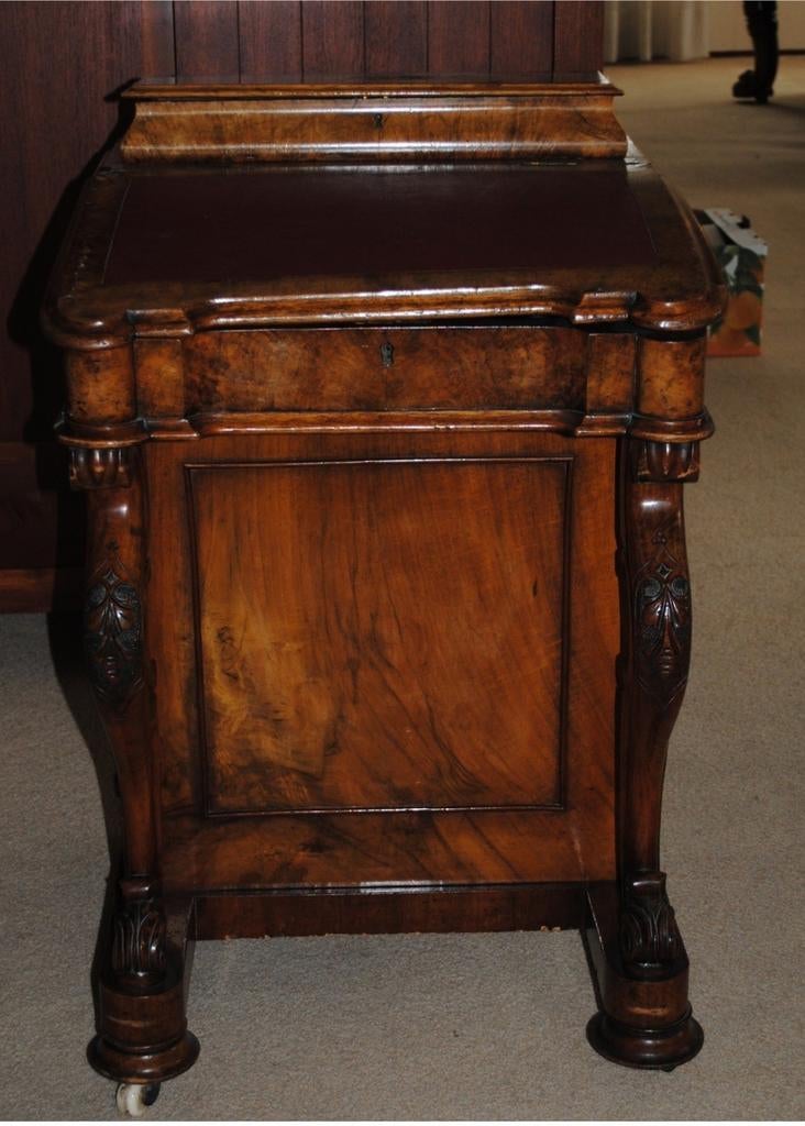 Davenport bureau ca. 1875, Ophalen