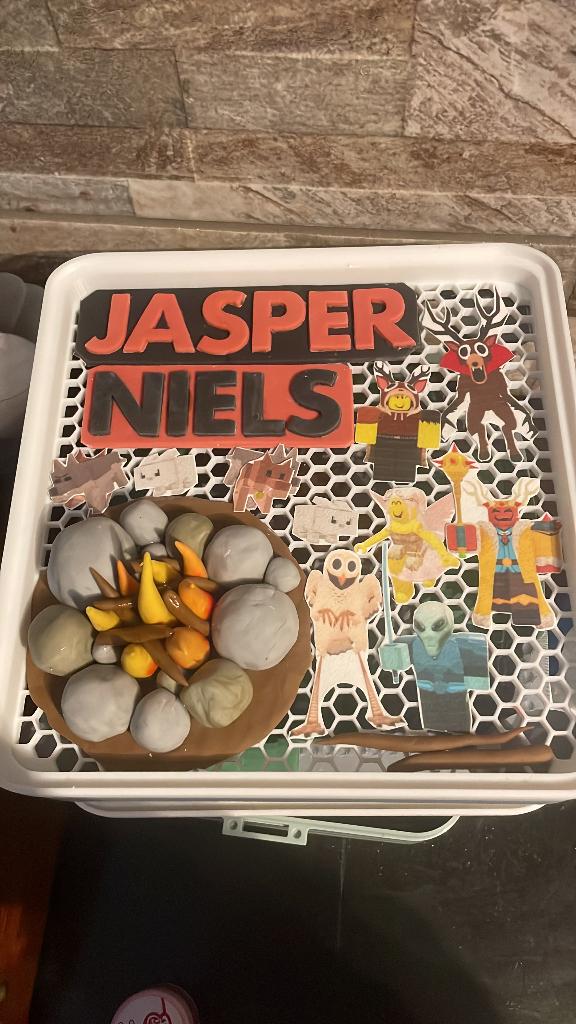 Taartversieringen op maat, Hobby en Vrije tijd, Feestartikelen, Ophalen of Verzenden, Nieuw, Versiering, Verjaardag