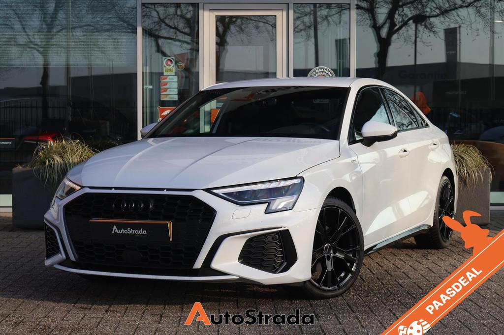 Audi A3 Limousine 30 S-Line TFSI 110pk | Virtual | Navigatie, Gebruikt, Met garantie (alle), Leder en Stof, Origineel Nederlands