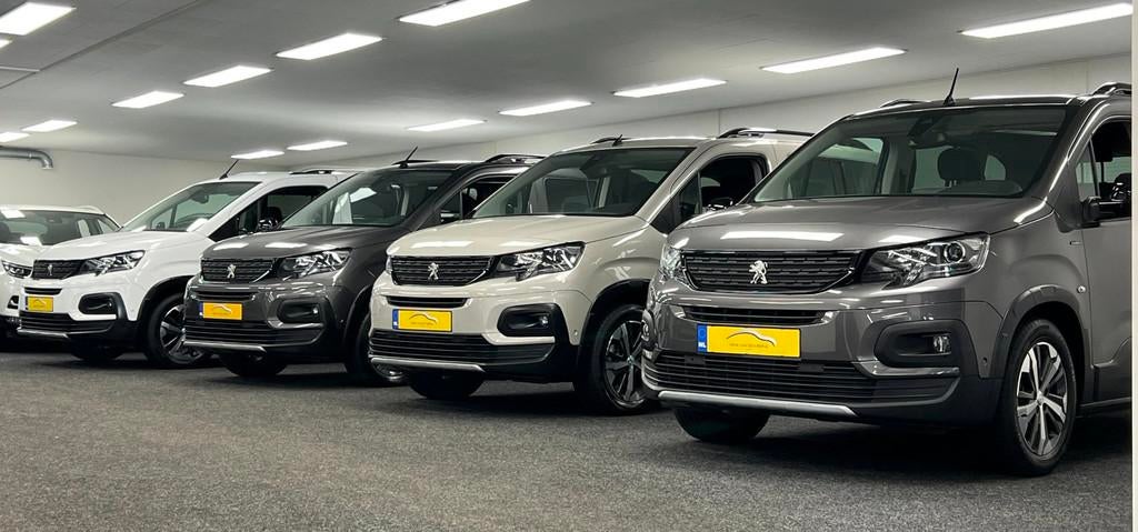 Peugeot Rifter Long 1.2 Puretech GT-line*Automaat* 7persoons, Stof, Gebruikt, Zwart, 1199 cc
