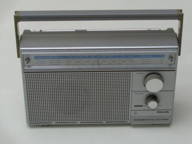 Draagbare Radio PHILIPS Type D 2214 uit 1983, Audio, Tv en Foto, Radio's, Ophalen of Verzenden, Gebruikt, Transistorradio