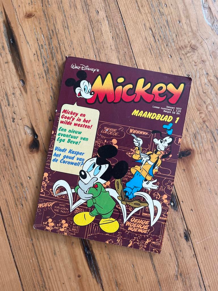 Mickey Maandblad nummer 1 - januari 1977, Boeken, Eén stripboek, Ophalen of Verzenden, Zo goed als nieuw