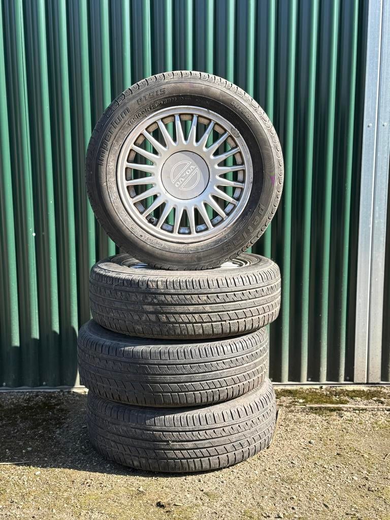 Volvo Aries velgen met zomerbanden 5 x 108, Ophalen, Gebruikt, 15 inch, Banden en Velgen