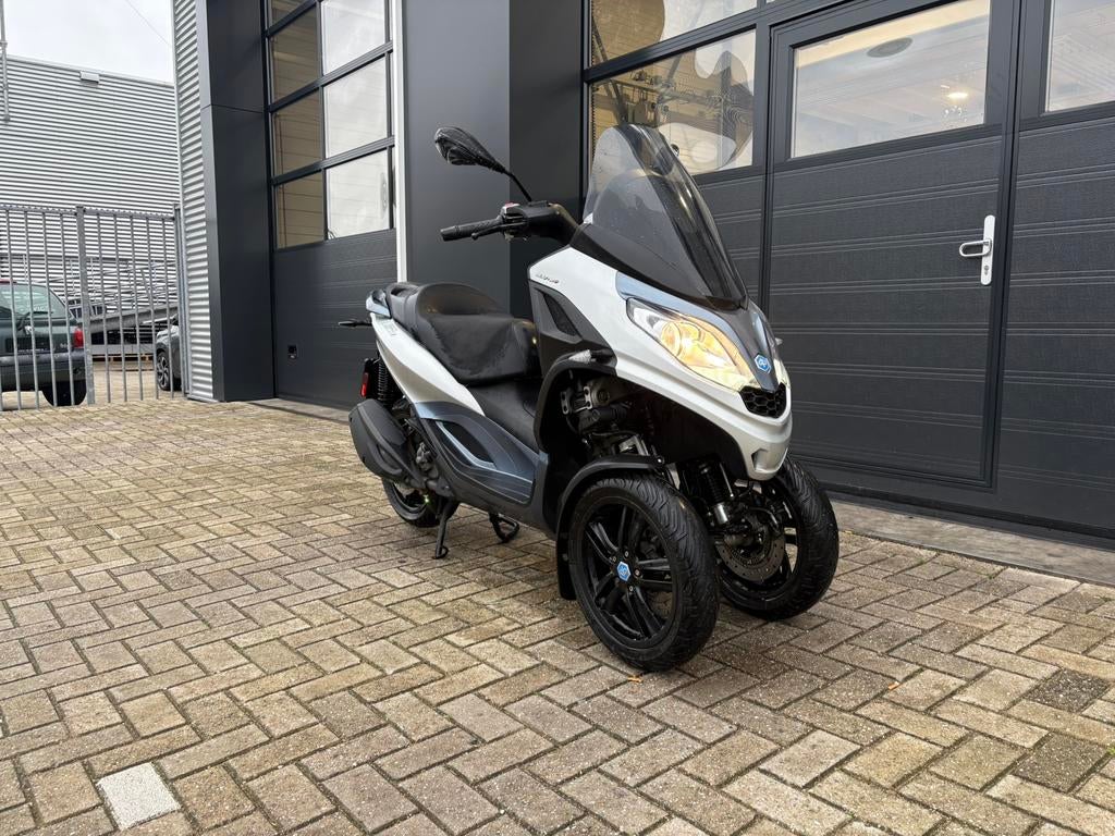 Piaggio mp3 300 hpe 3 maanden garantie!, Particulier, Scooter