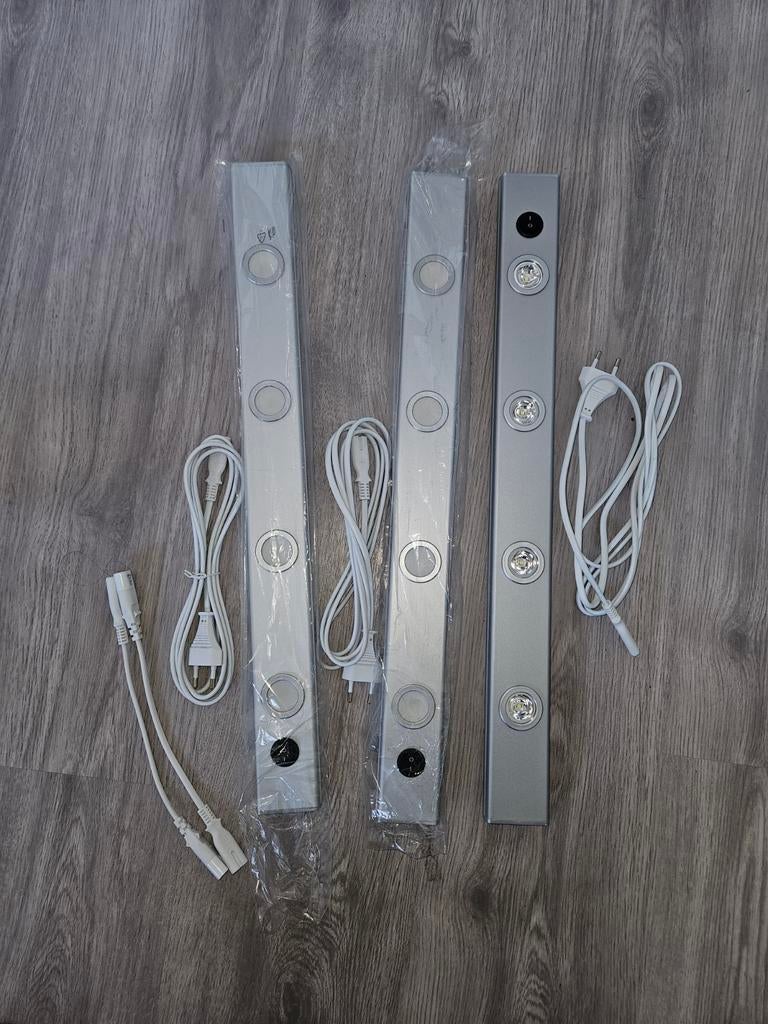 3 stuks nieuwe Livarno Lux LED onderbouwlampen, Ophalen of Verzenden