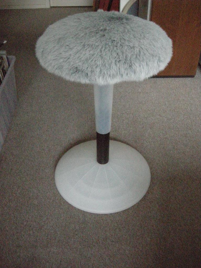 Kruk Vitamin Ikea - nieuwst., Ophalen, In hoogte verstelbaar, Zo goed als nieuw, Kunststof