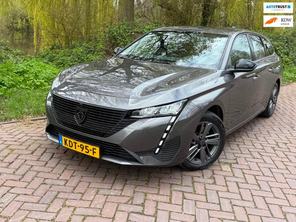 Peugeot 308 SW 1.2 PureTech Allure 130 PK Aut.1 Eig. 49000 k, 1199 cc, Nieuw, 3 cilinders, 131 pk