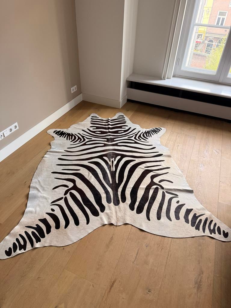 Zebrahuid vloerkleed 200 x 160 cm - Zo goed als nieuw, Ophalen, Wit, 150 tot 200 cm, 200 cm of meer