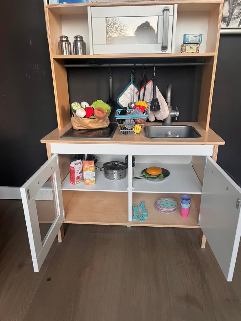 Ikea keukentje incl accessoires, Ophalen, Gebruikt