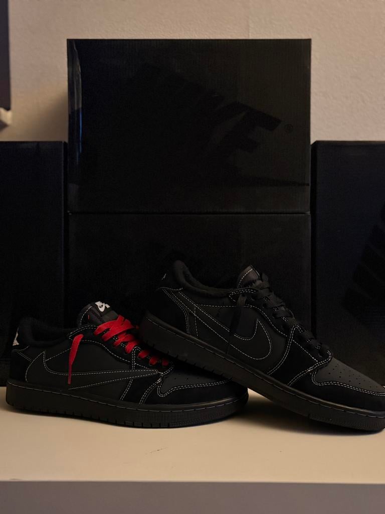Nike Air Jordan 1 Travis Scott Black - maat 44, Zwart, Ophalen of Verzenden, Sneakers of Gympen, Zo goed als nieuw