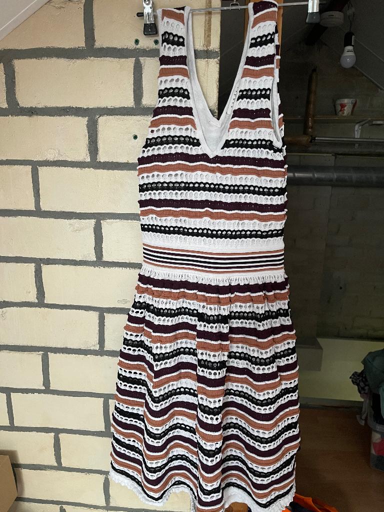 Sandro jurk, Kleding | Dames, Jurken, Zo goed als nieuw, Maat 36 (S), Overige kleuren, Knielengte, Ophalen of Verzenden