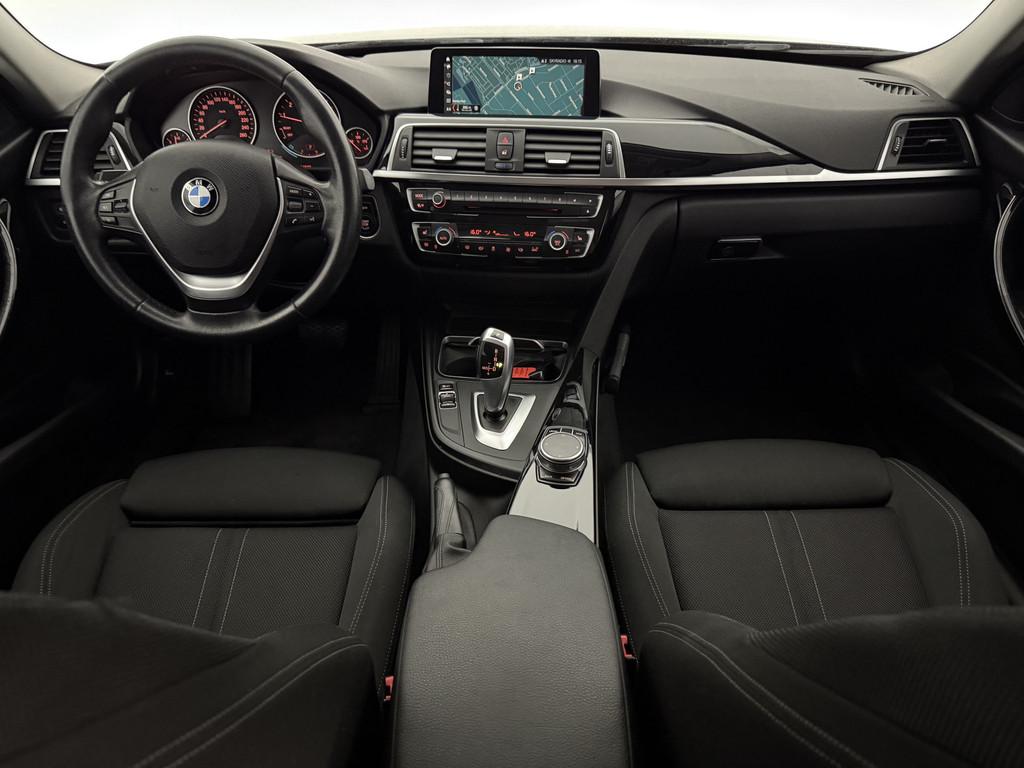 BMW 3 Serie 318i Executive Shadow Line | LED | Clima | Cruis, Auto's, Automaat, Gebruikt, Euro 6, Zwart
