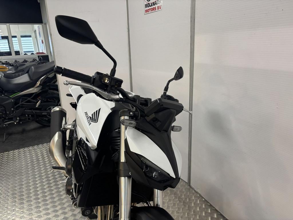 Honda CB 1000 Hornet (bj 2025) - foto 2