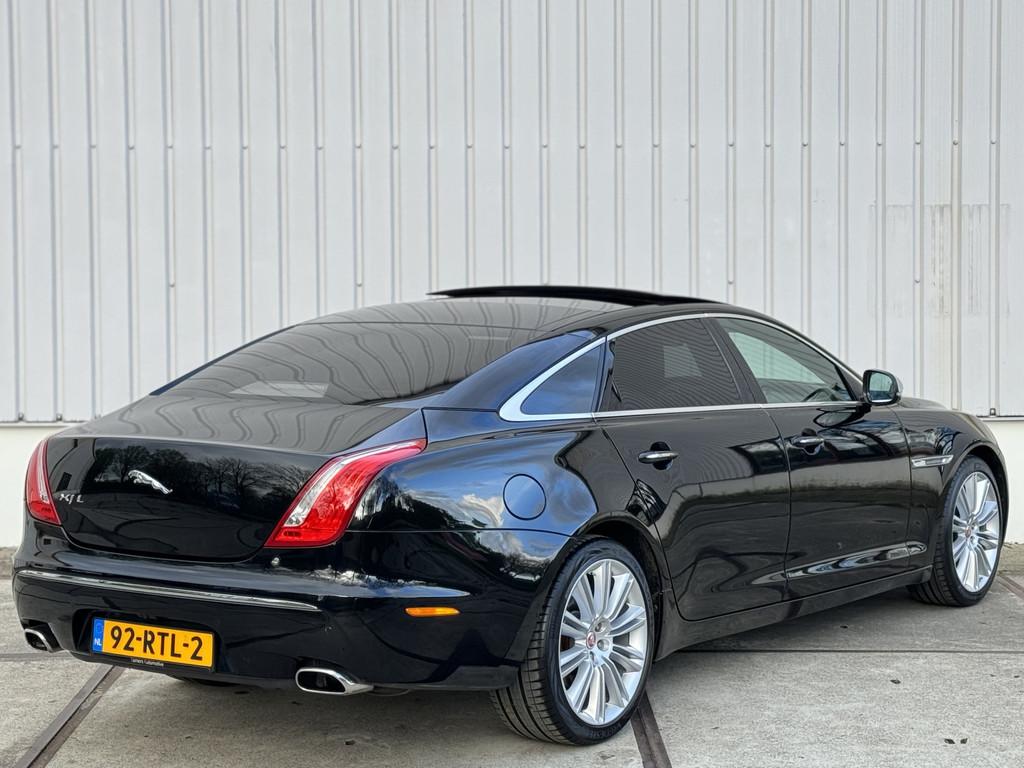 Jaguar XJ 5.0 V8 Premium Luxury LWB | Panorama | Massage | S, Automaat, Euro 5, Zwart, Bedrijf