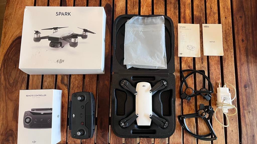 DJI Spark Drone met Controller & Accessoires - Gebruikt, Ophalen, Gebruikt
