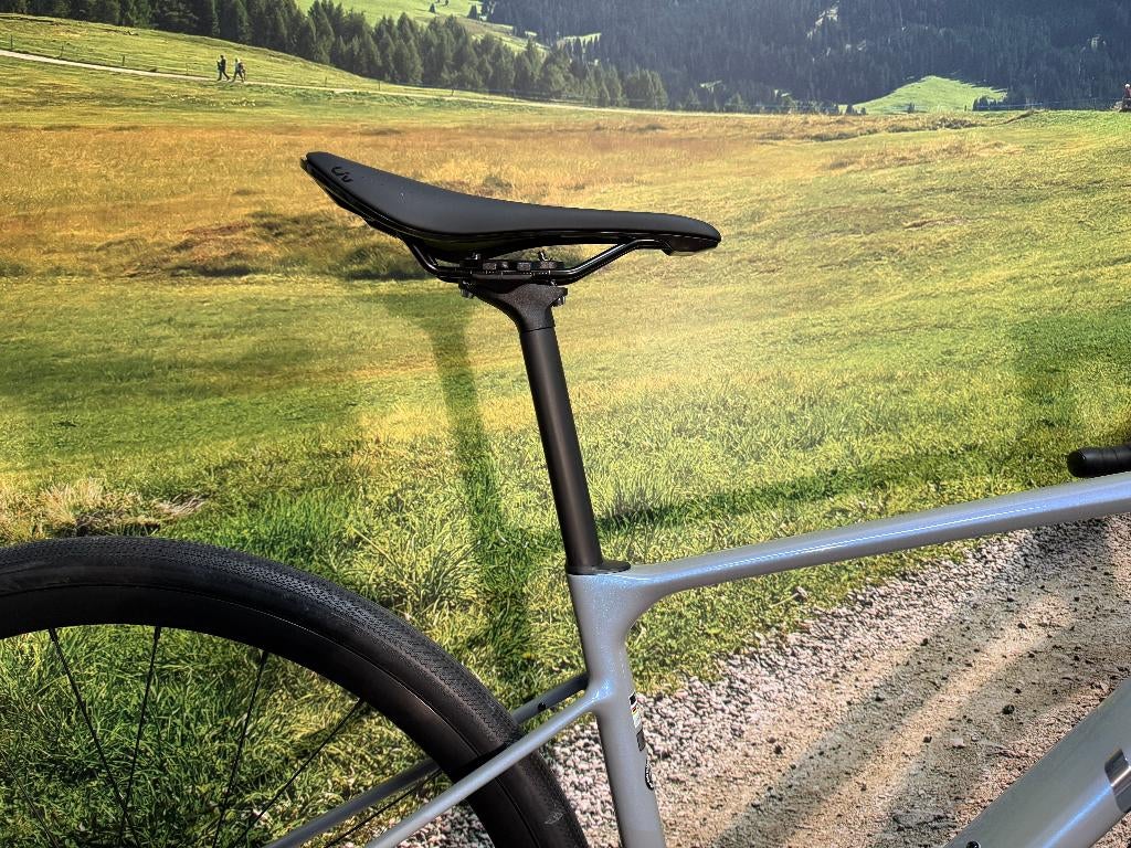 NIEUW LIV Avail Advanced 2 Disc S 2026 Shimano 105 € 2.799,-, Ophalen, 28 inch, Carbon, Nieuw