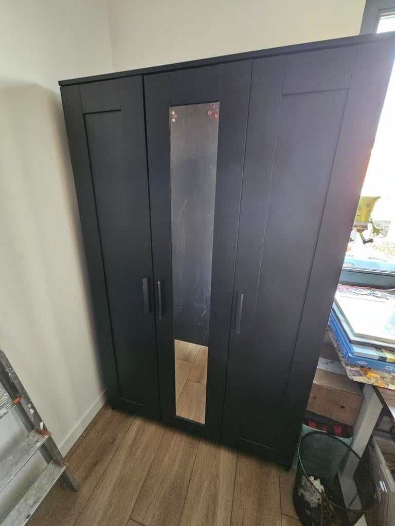 Ikea Brimnes Kledingkast - Zwart met spiegeldeur, Ophalen, Met deur(en), Gebruikt, 100 tot 150 cm