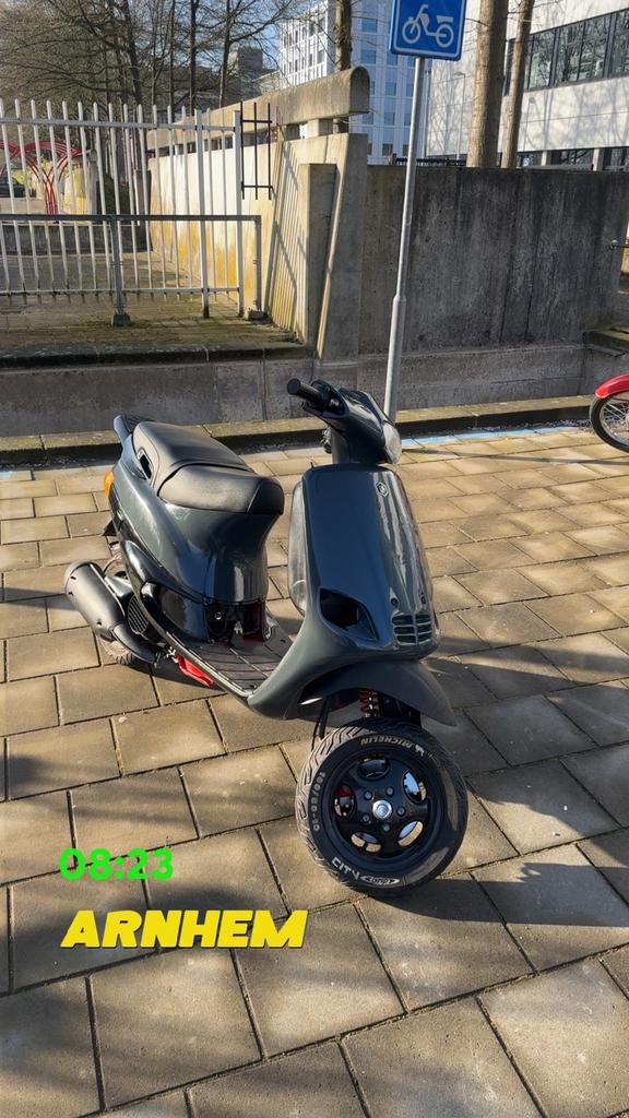 Piaggio zip Type 3 125cc snor kenteken WAARDEPEILING, Ophalen of Verzenden, Zo goed als nieuw, Tweetakt, Zip