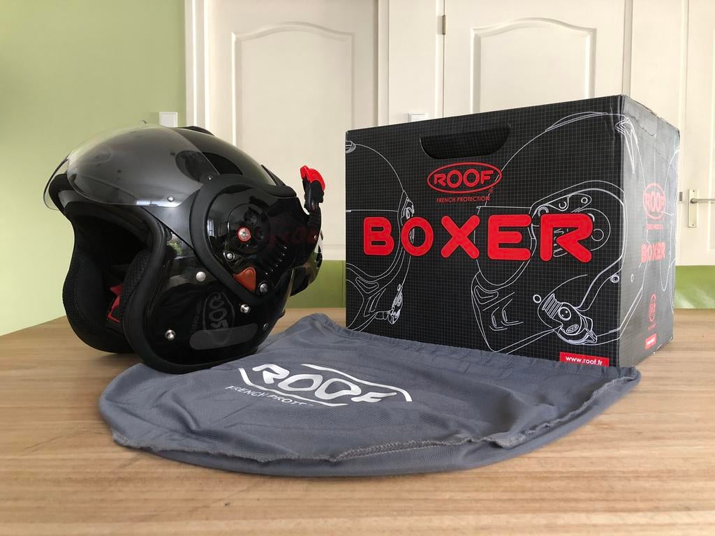 Roof Boxer Alpha - M - Glossy, Motoren, Kleding | Motorhelmen, Overige merken, M, Systeemhelm, Ophalen of Verzenden