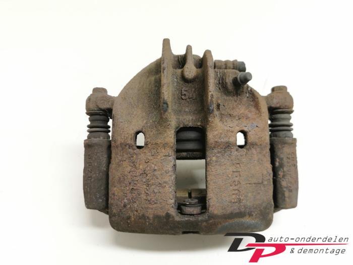 Remklauw (Tang) links-voor van een Mitsubishi Carisma, Gebruikt, -, -, Ophalen of Verzenden