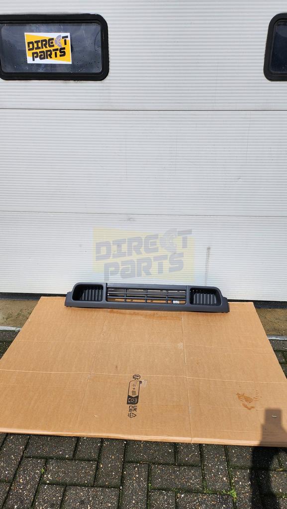 Volkswagen T5 (7/03-10/09) voorbumpergrille midden onder Ori, Gebruikt, -, -, Ophalen of Verzenden